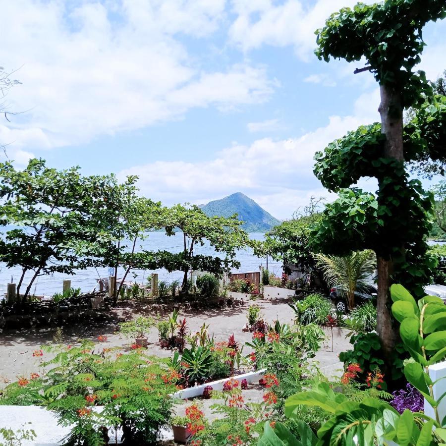 Baywalk Suites Batangas Laurel Exterior foto